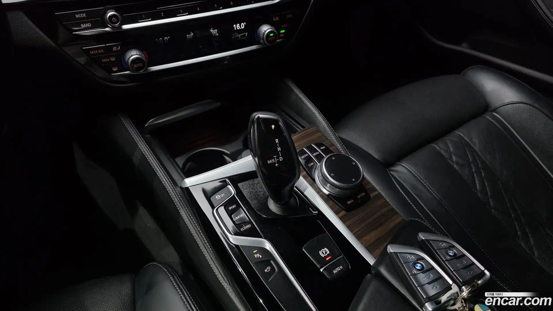 5-Series BMW 2017.2-INNER-009