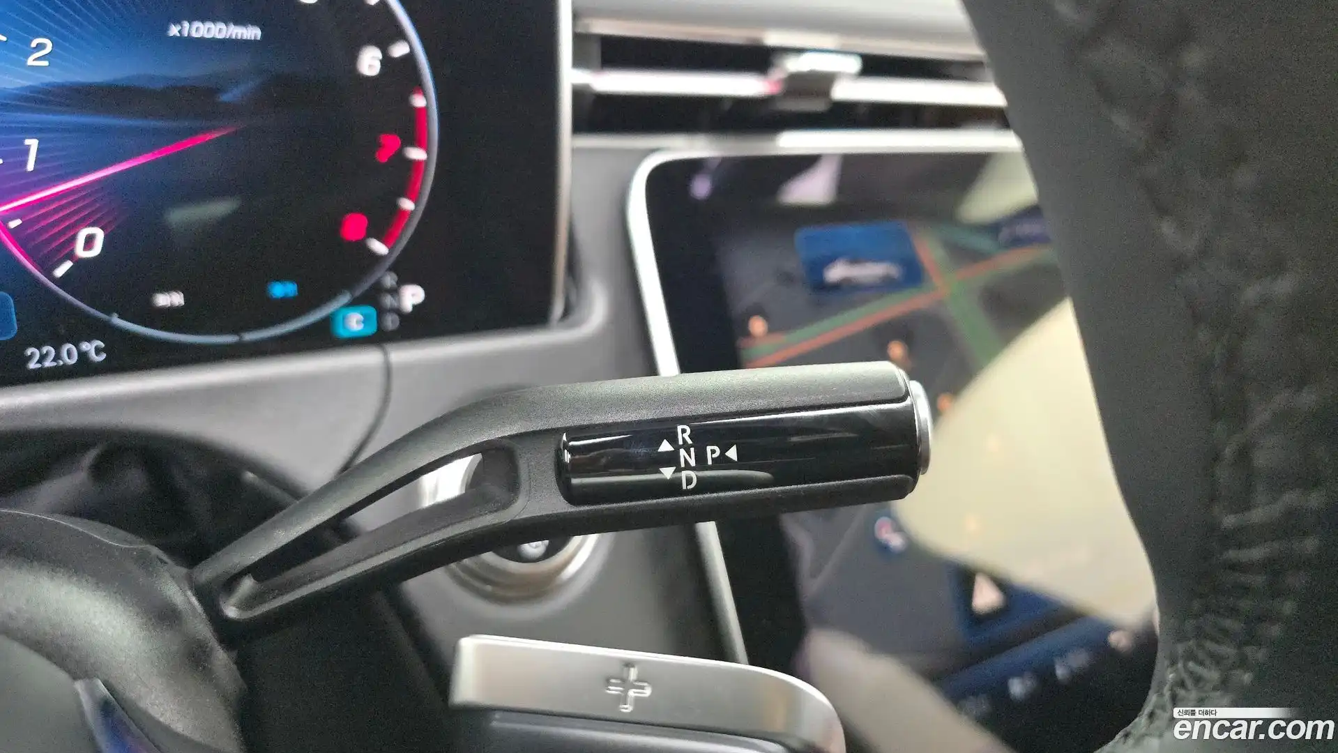 E-Class Mercedes-Benz 2025.2-INNER-009