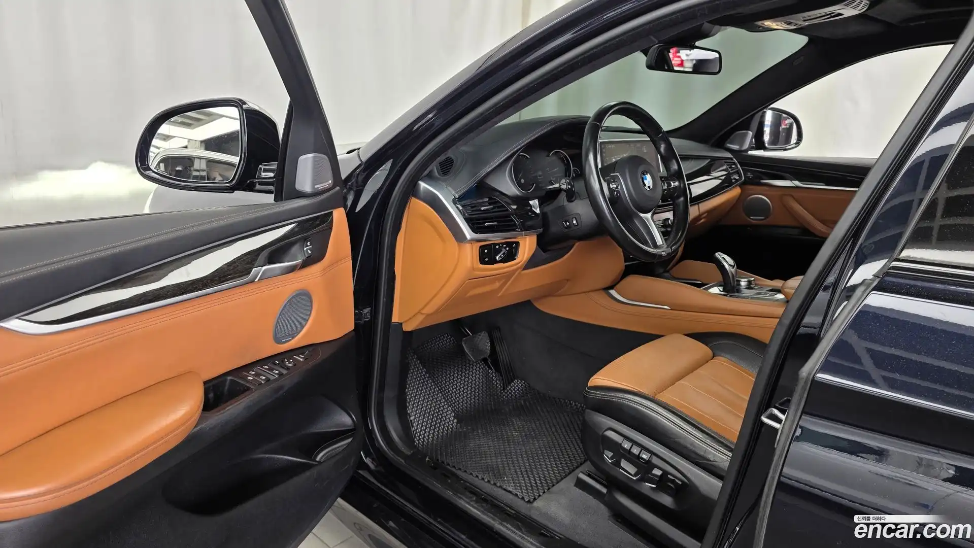 X6 BMW 2017.5-INNER-010
