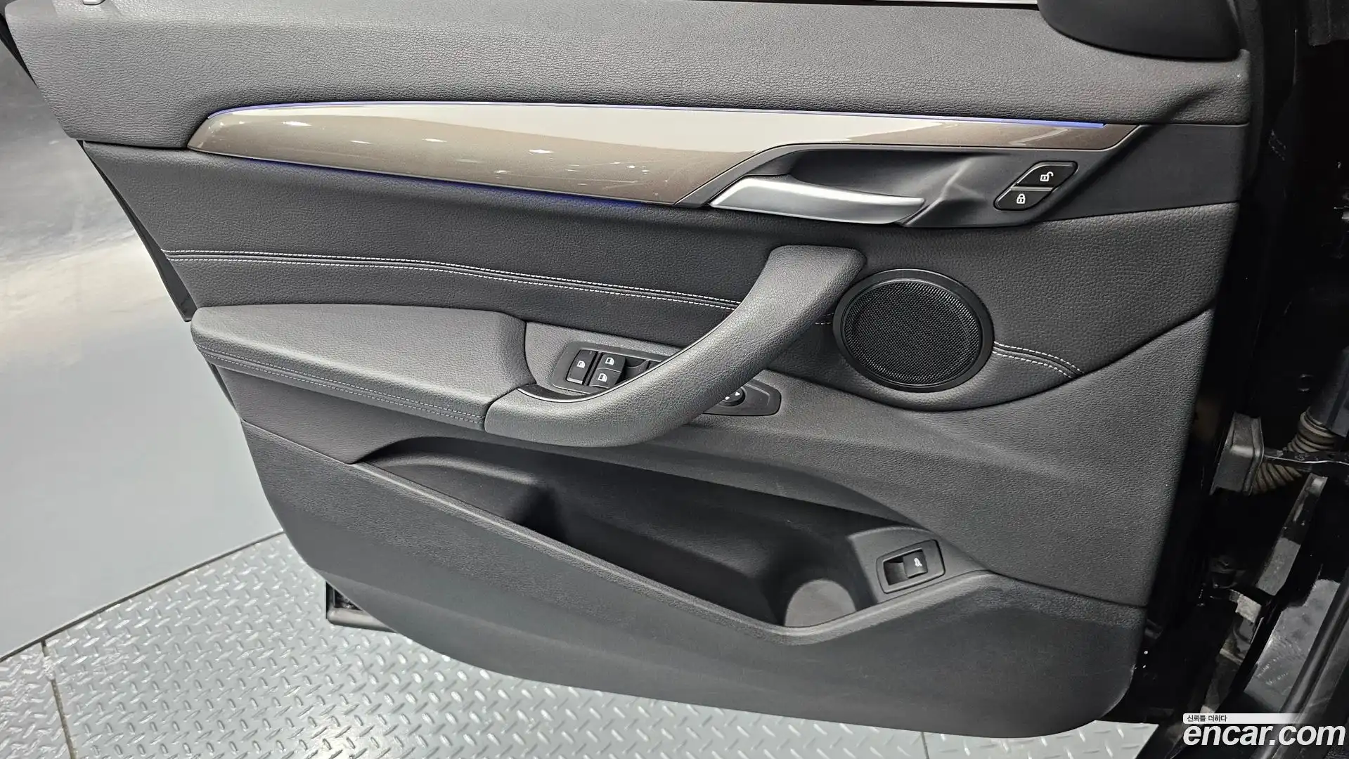 X1 BMW 2021.1-INNER-034