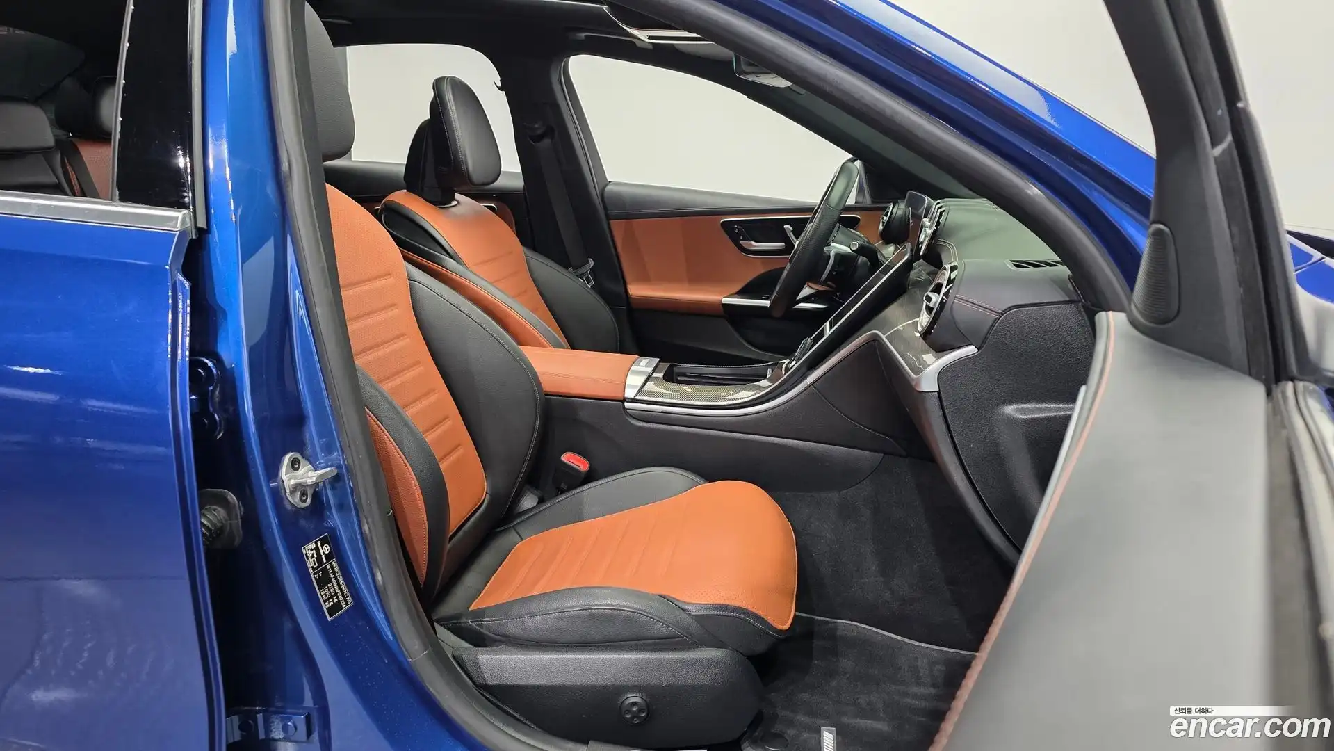 C-Class Mercedes-Benz 2022.3-OPTION-015