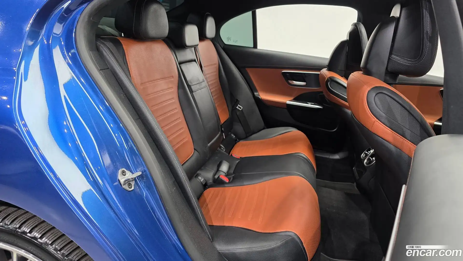 C-Class Mercedes-Benz 2022.3-OPTION-016