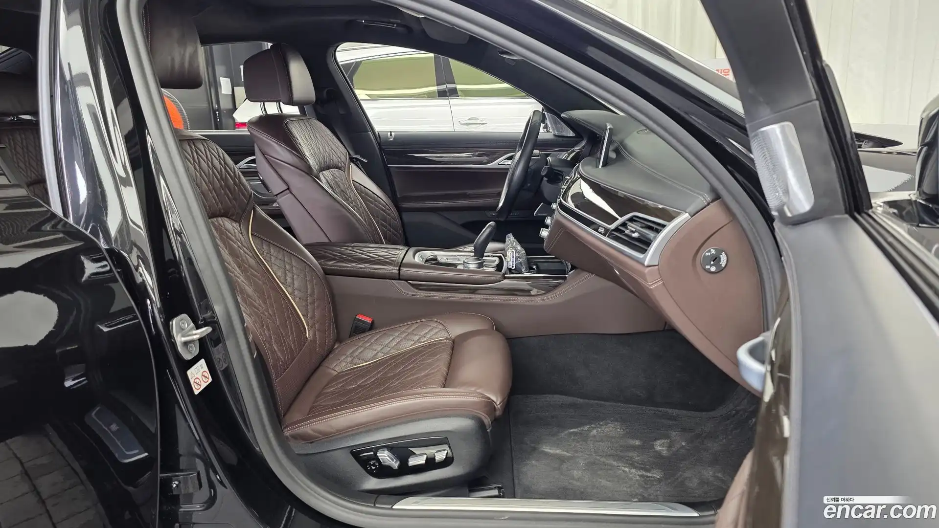 7-Series BMW 2021.9-OPTION-015
