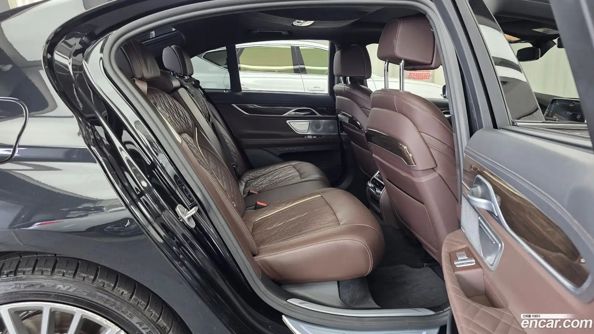 7-Series BMW 2021.9-OPTION-016