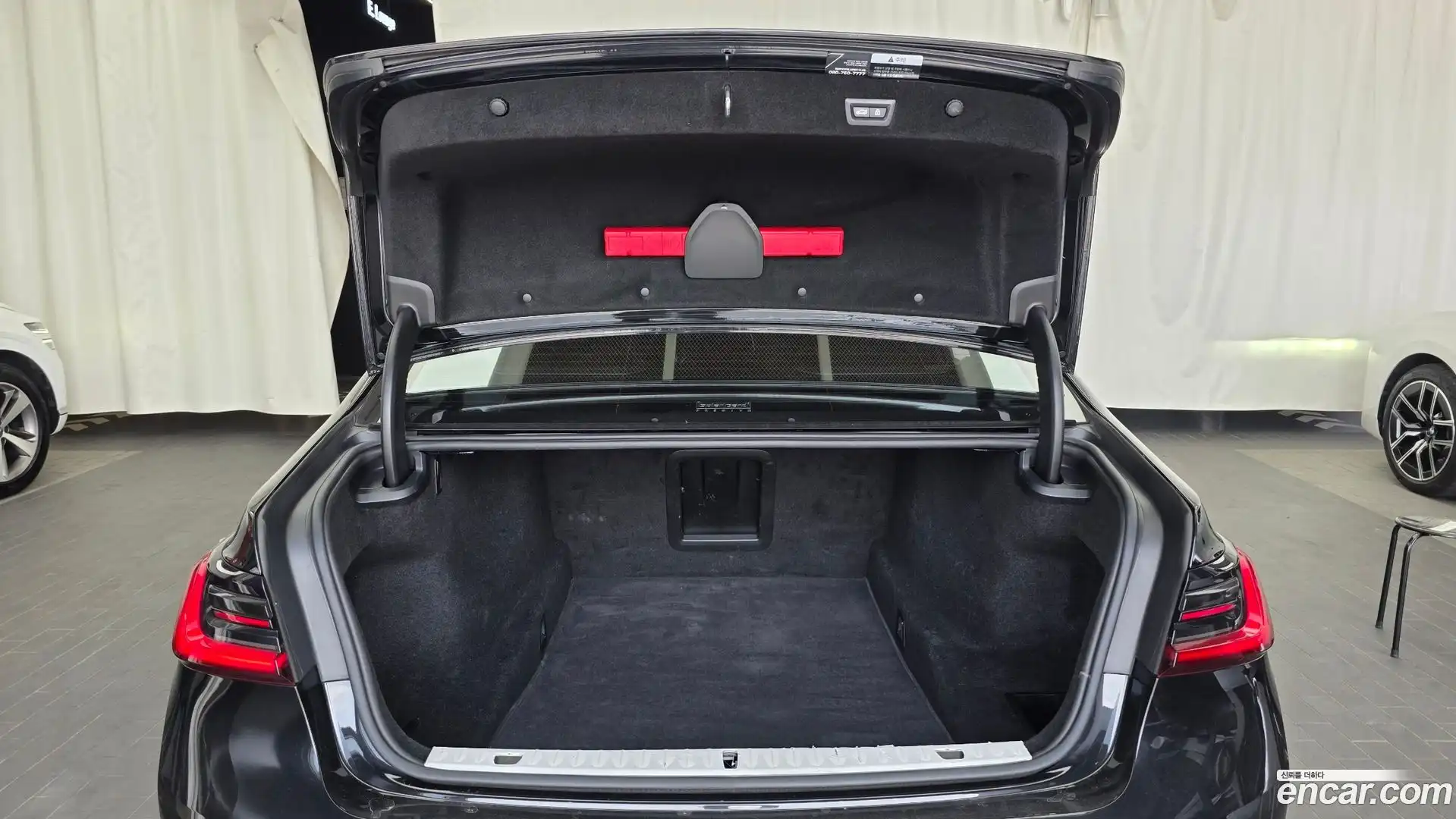 7-Series BMW 2021.9-OPTION-024