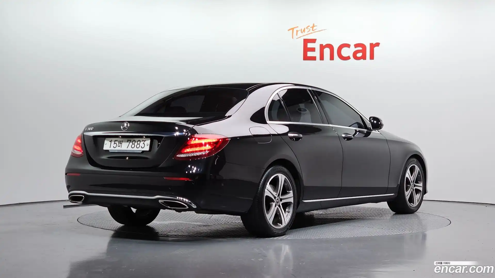 E-Class Mercedes-Benz 2018.9-OUTER-002