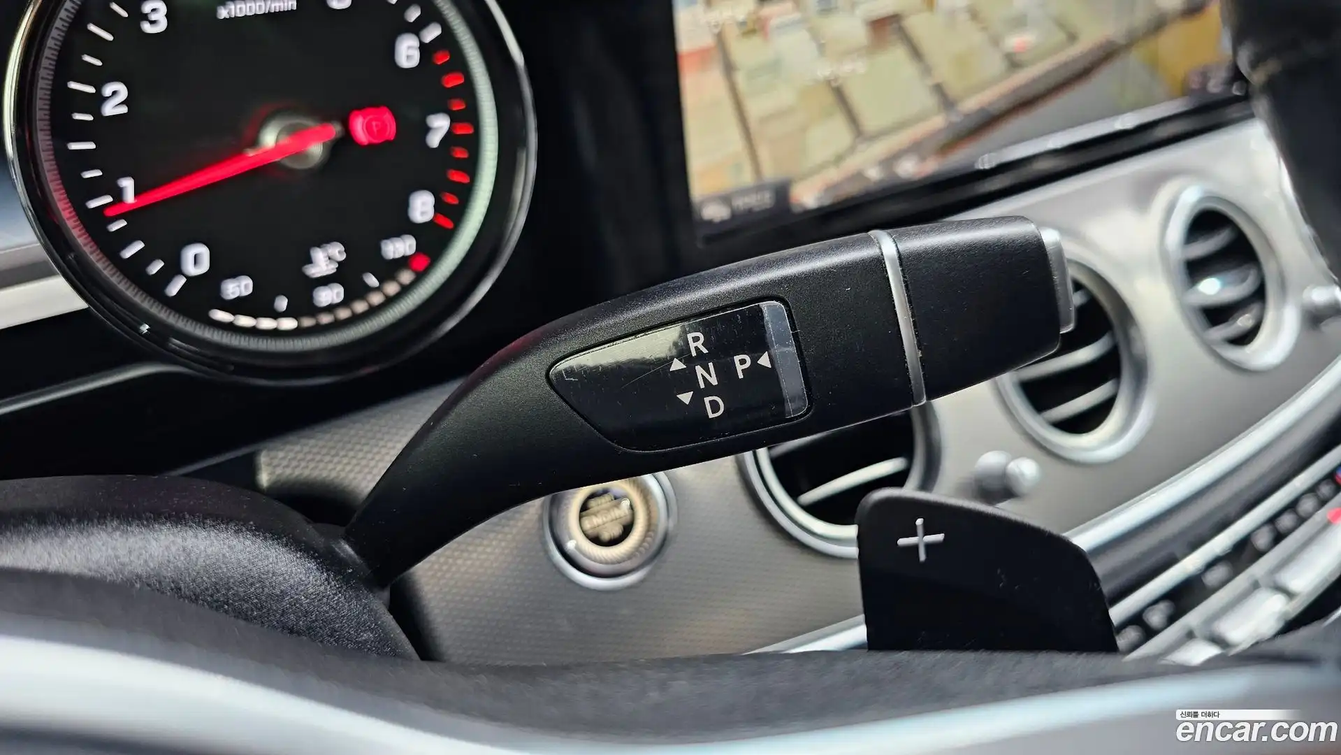 E-Class Mercedes-Benz 2018.9-INNER-009