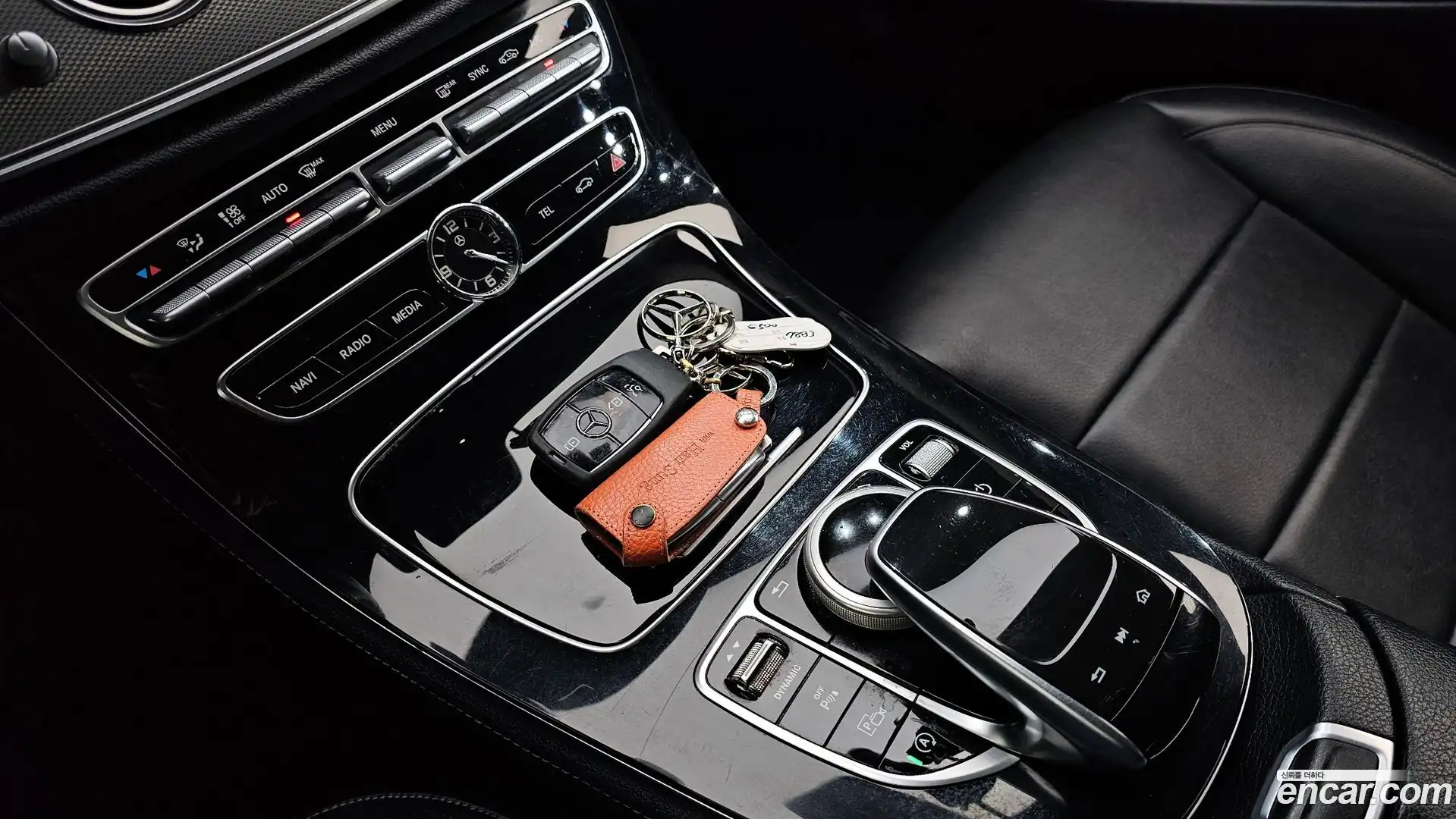 E-Class Mercedes-Benz 2018.9-OPTION-020