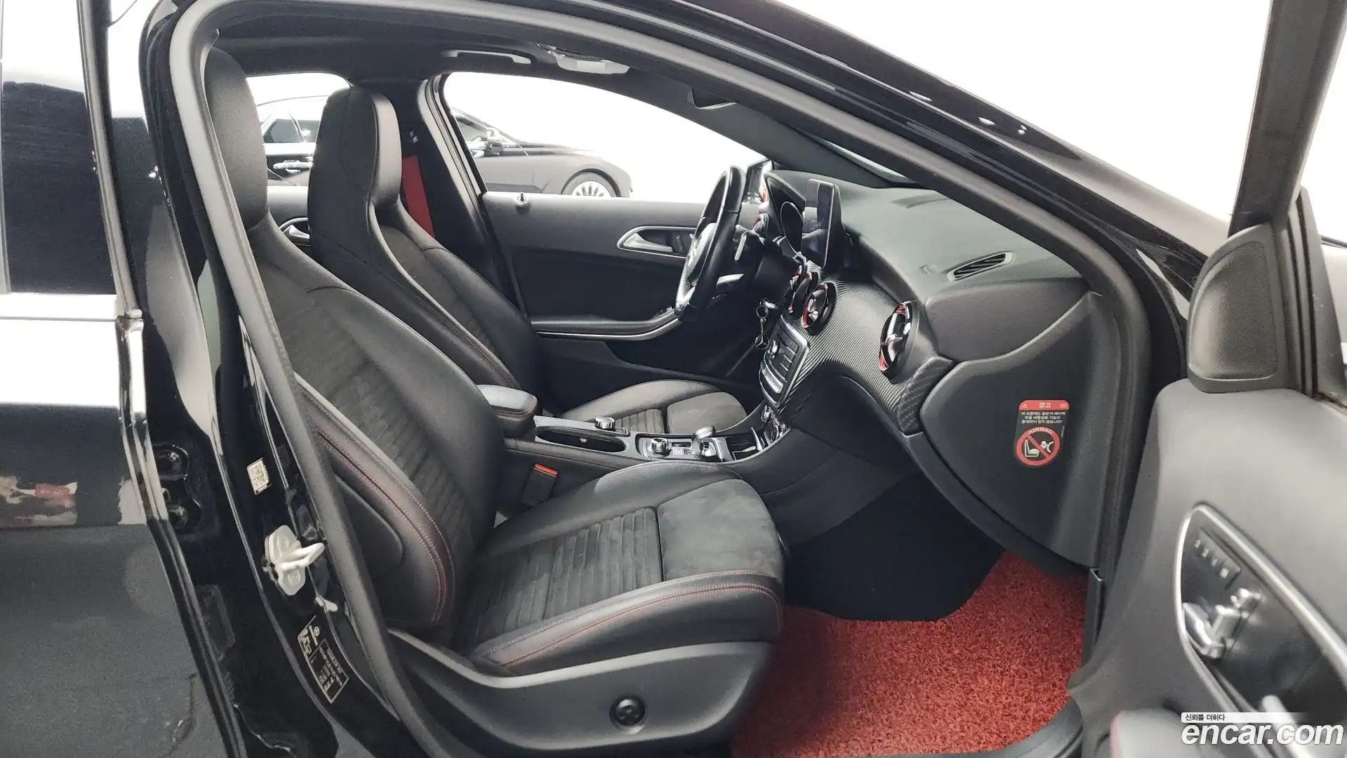 A-Class Mercedes-Benz 2017.2-OPTION-015