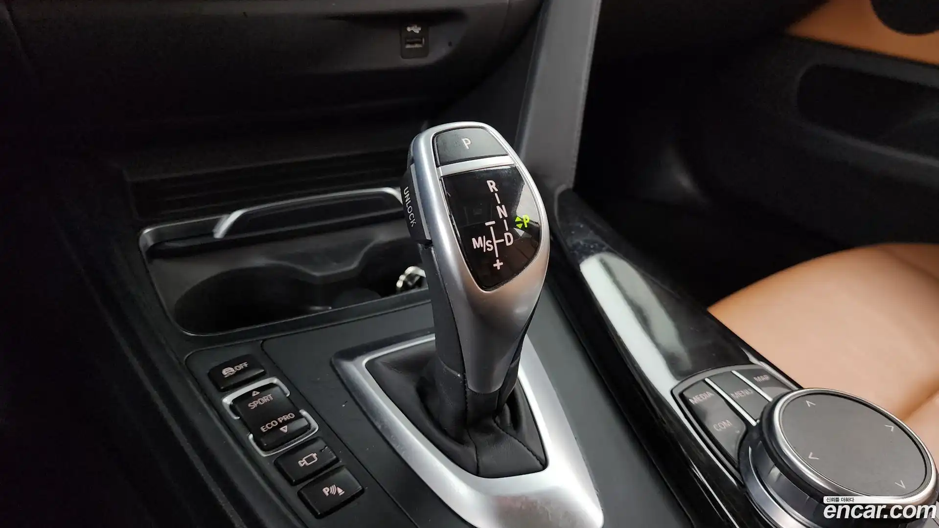 4-Series BMW 2018.3-INNER-009