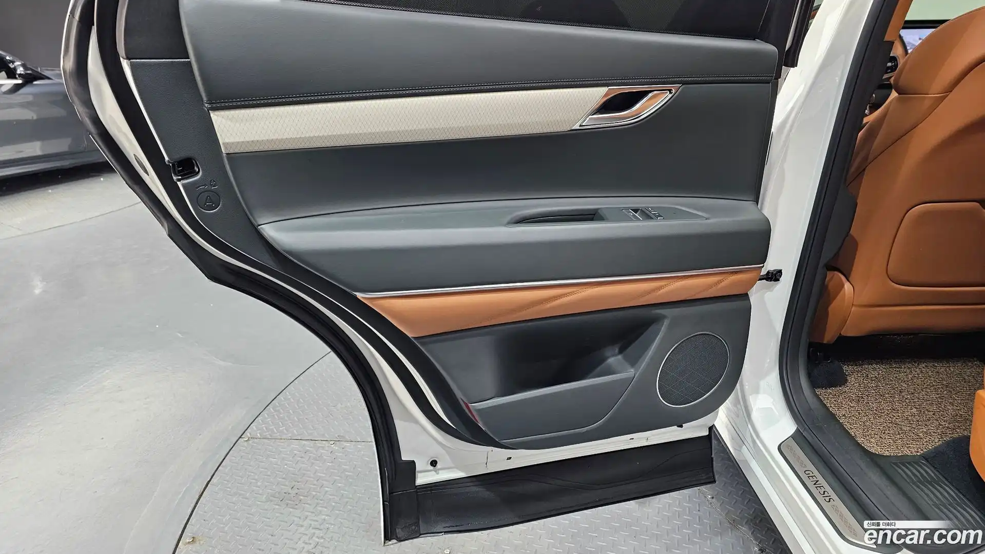 GV80 Genesis 2024.6-INNER-035