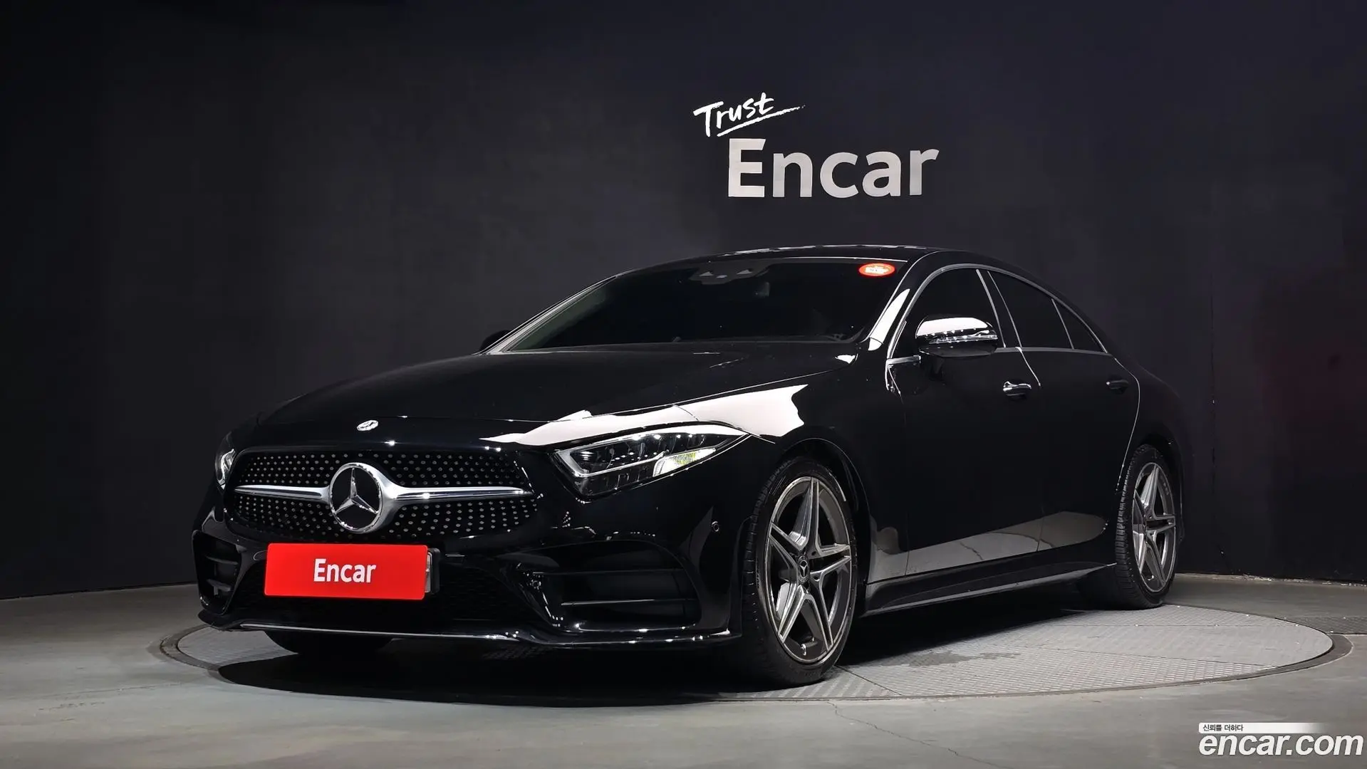 Main__Slider__Photo:CLS-Class Mercedes-Benz 2019.11-0