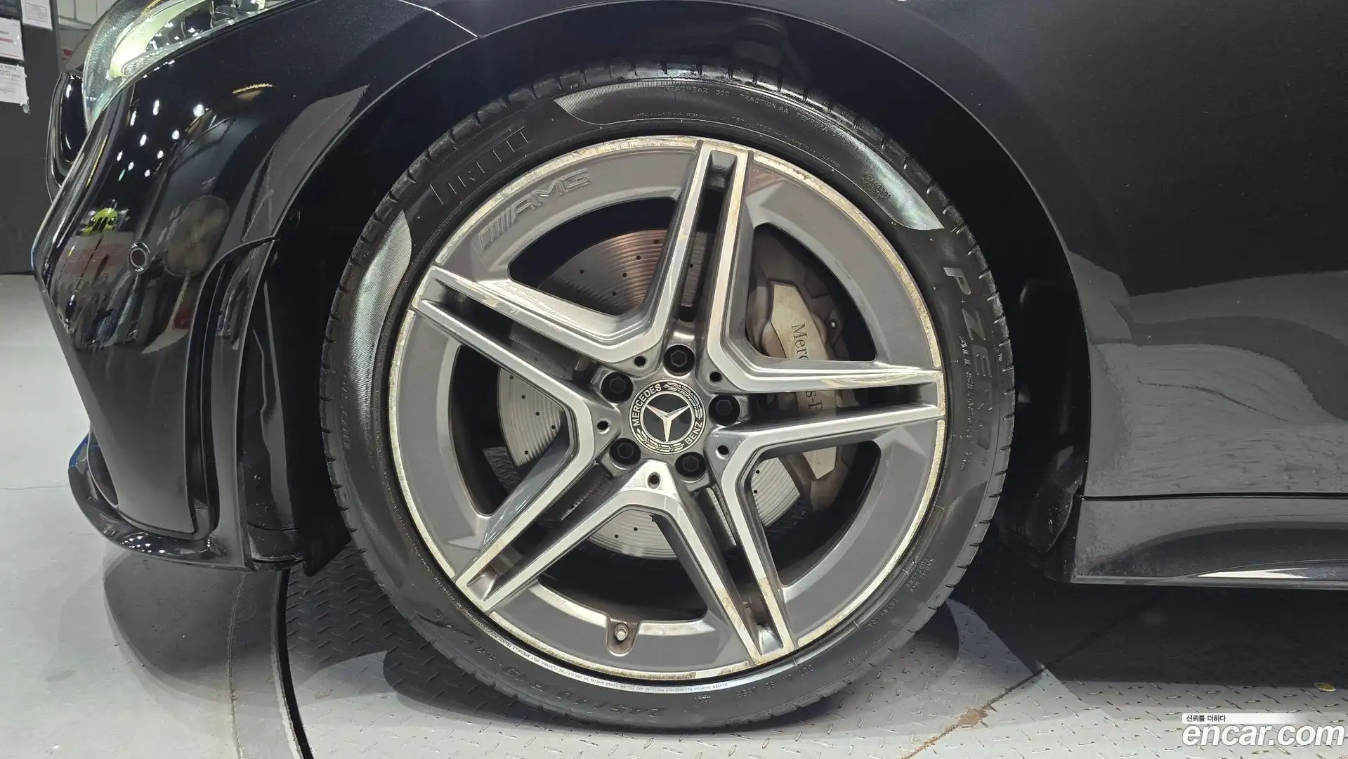 CLS-Class Mercedes-Benz 2019.11-OUTER-005