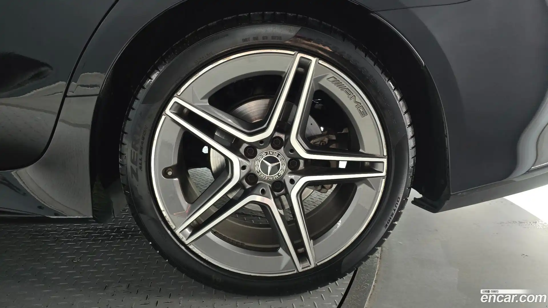 CLS-Class Mercedes-Benz 2019.11-OUTER-031