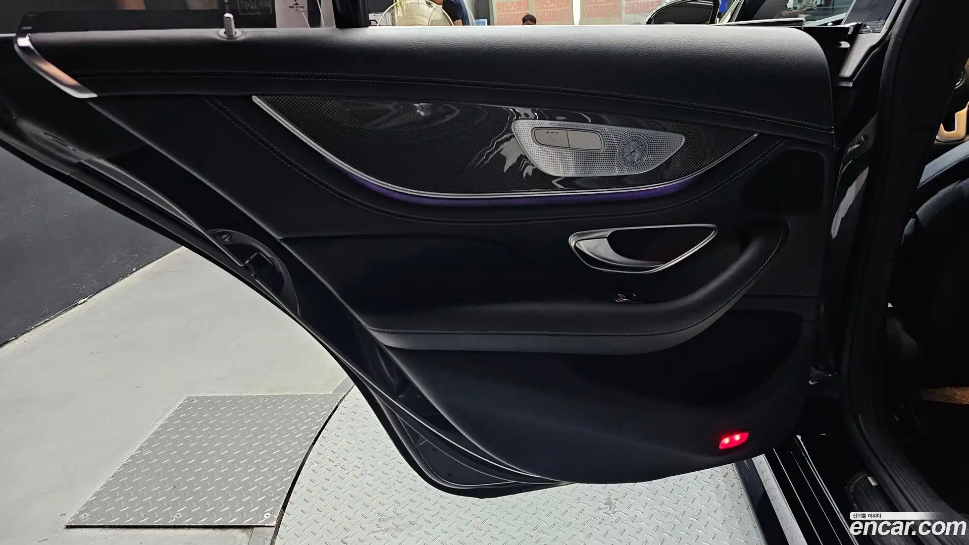 CLS-Class Mercedes-Benz 2019.11-INNER-035
