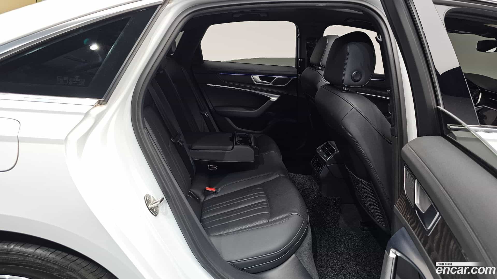A6 Audi 2021.6-OPTION-015