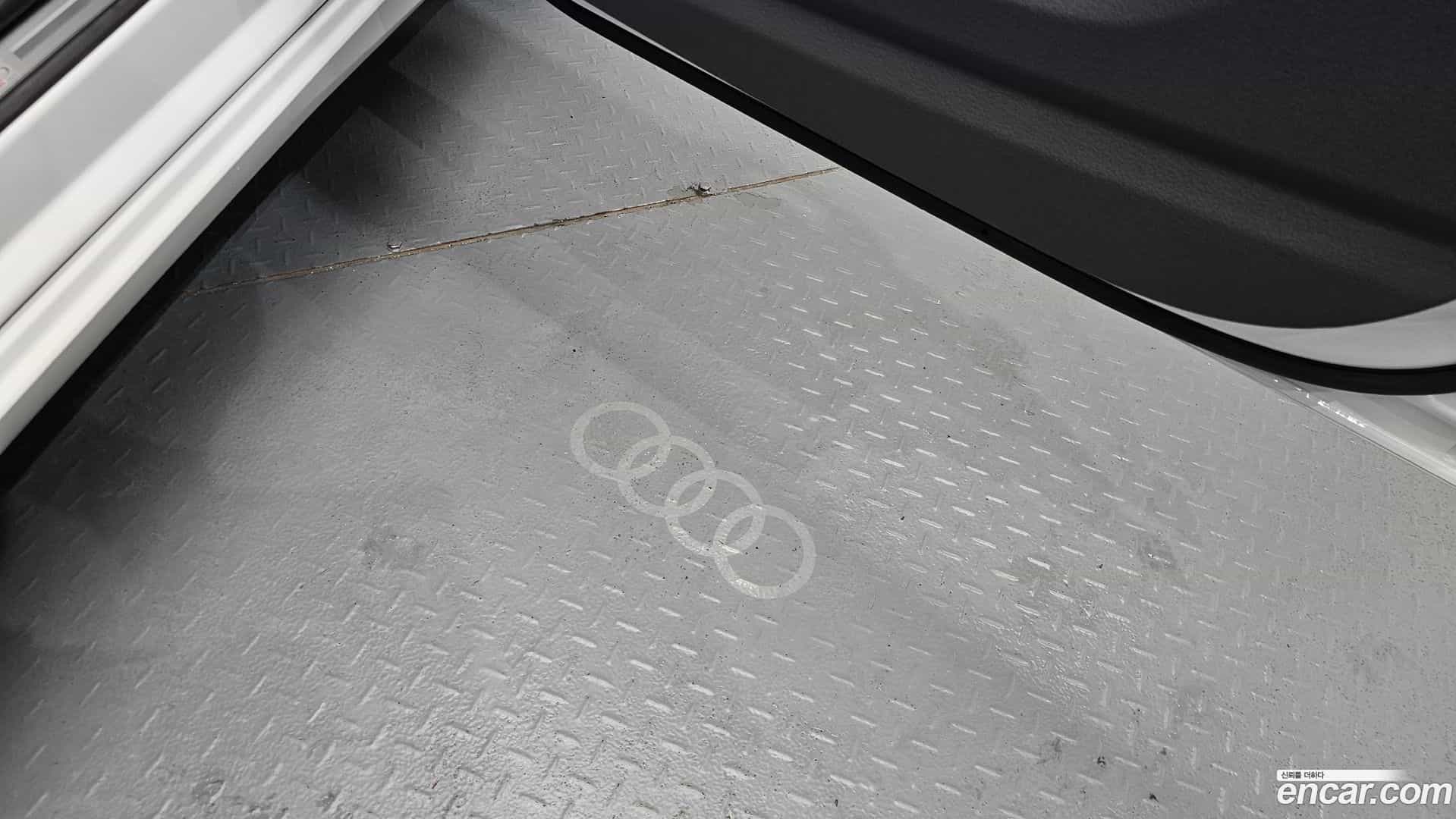 A6 Audi 2021.6-OPTION-048