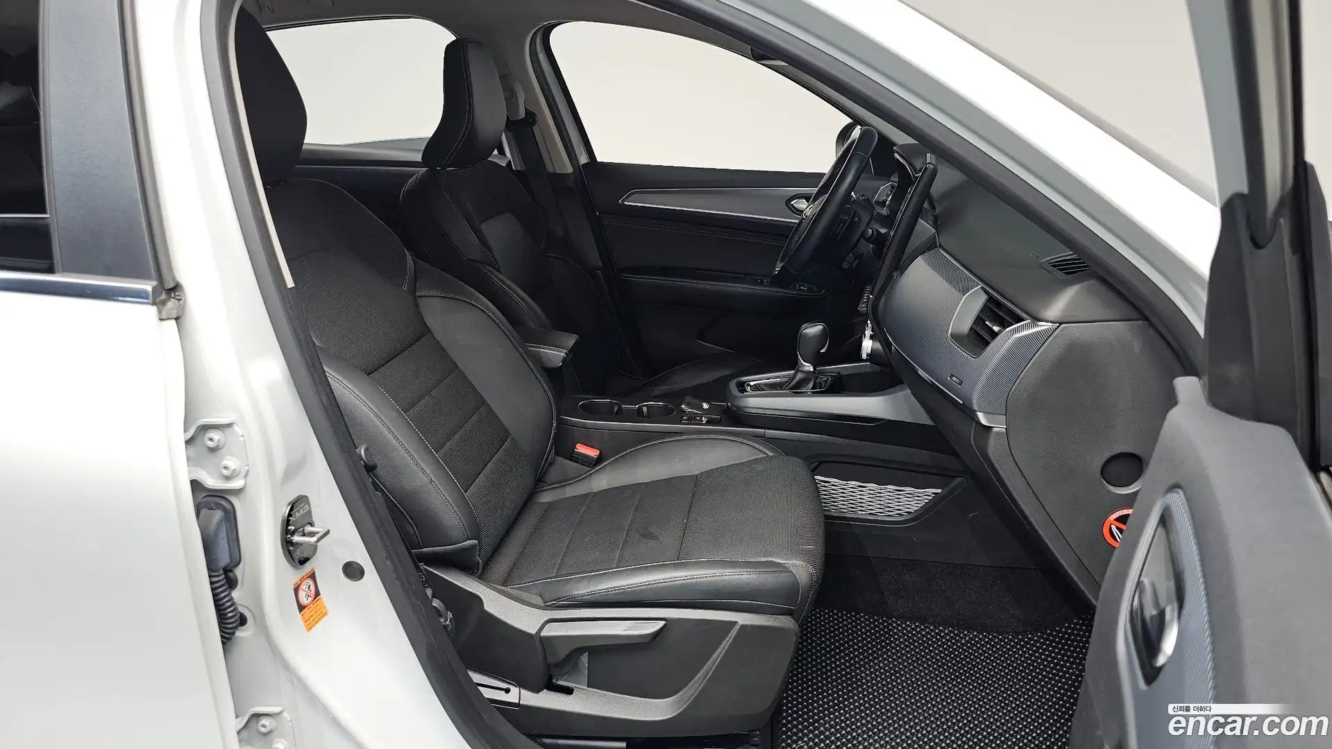 XM3 Renault Korea 2020.4-INNER-036