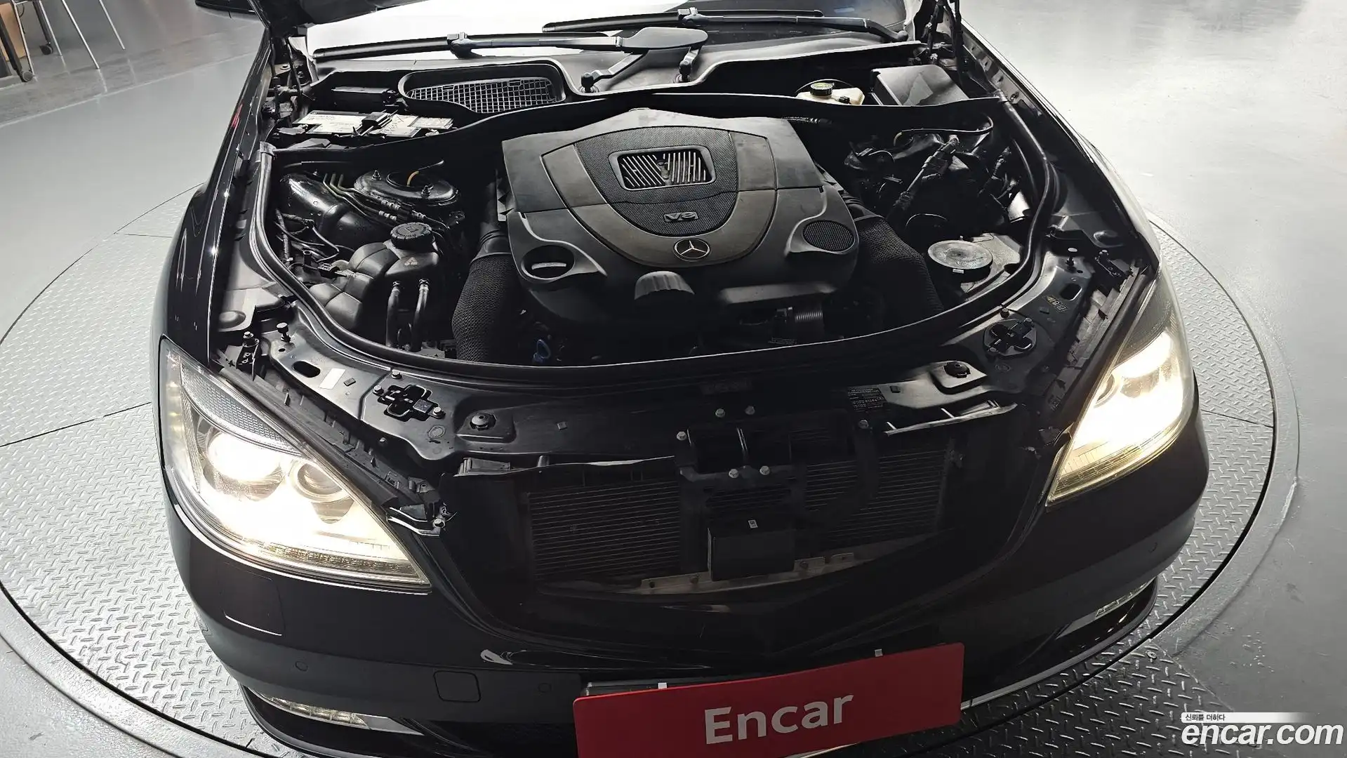 S-Class Mercedes-Benz 2010.0-OUTER-006