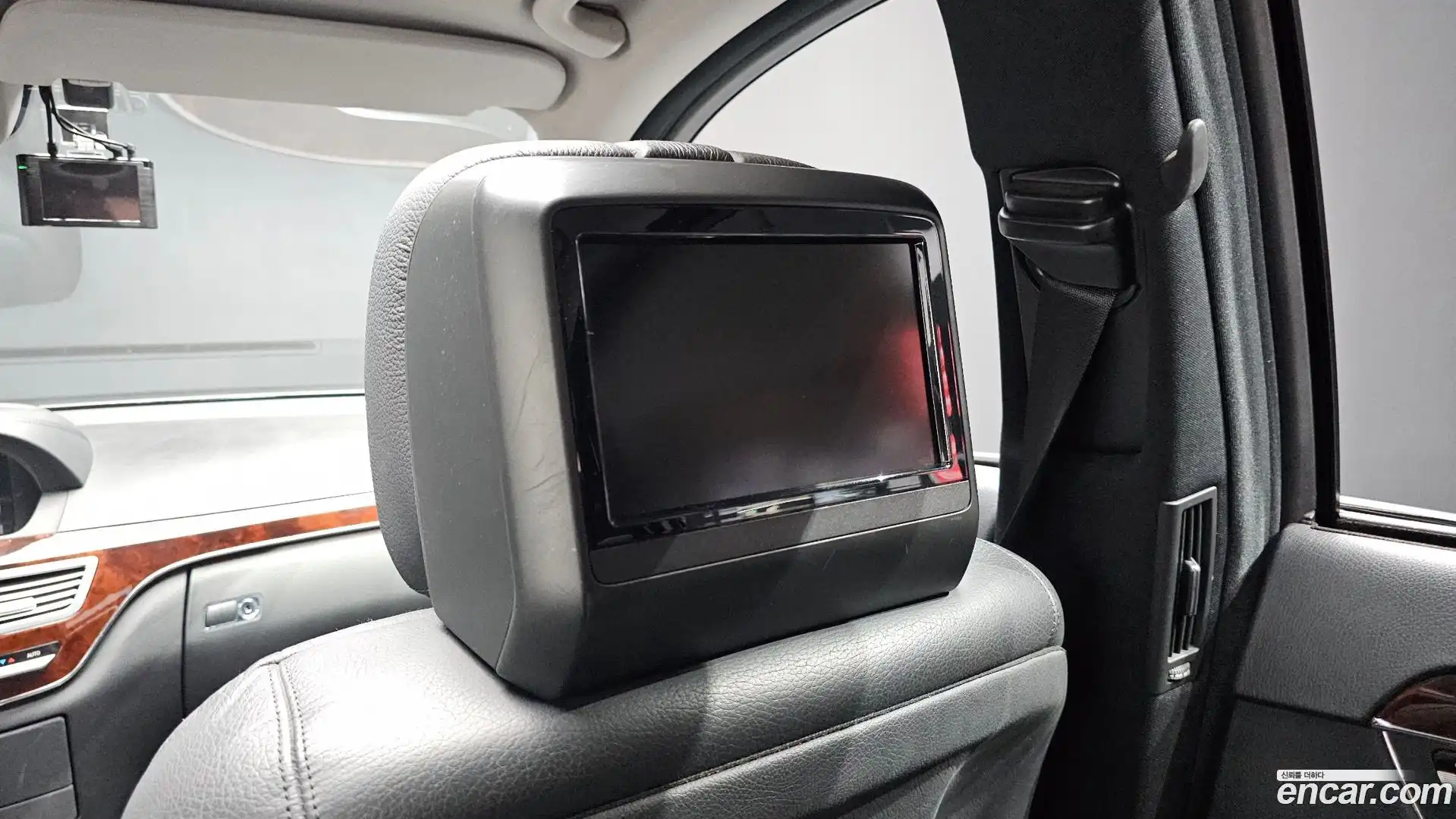 S-Class Mercedes-Benz 2010.0-OPTION-023