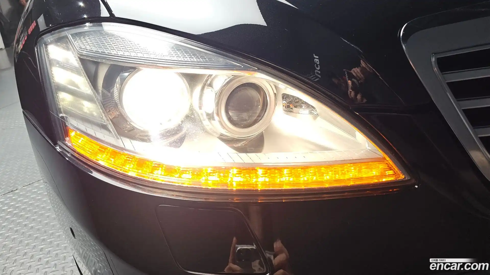 S-Class Mercedes-Benz 2010.0-OUTER-032