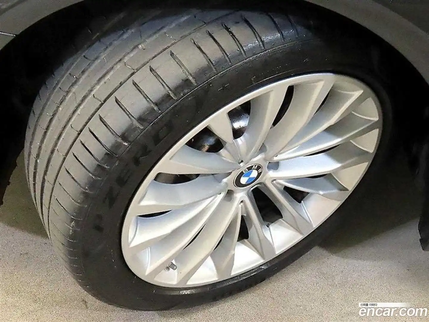 5-Series BMW 2023.2-OPTION-024