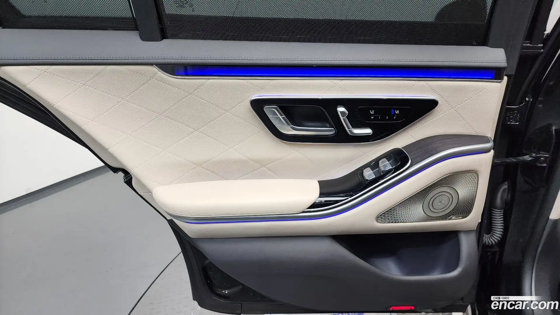 S-Class Mercedes-Benz 2021.3-INNER-035