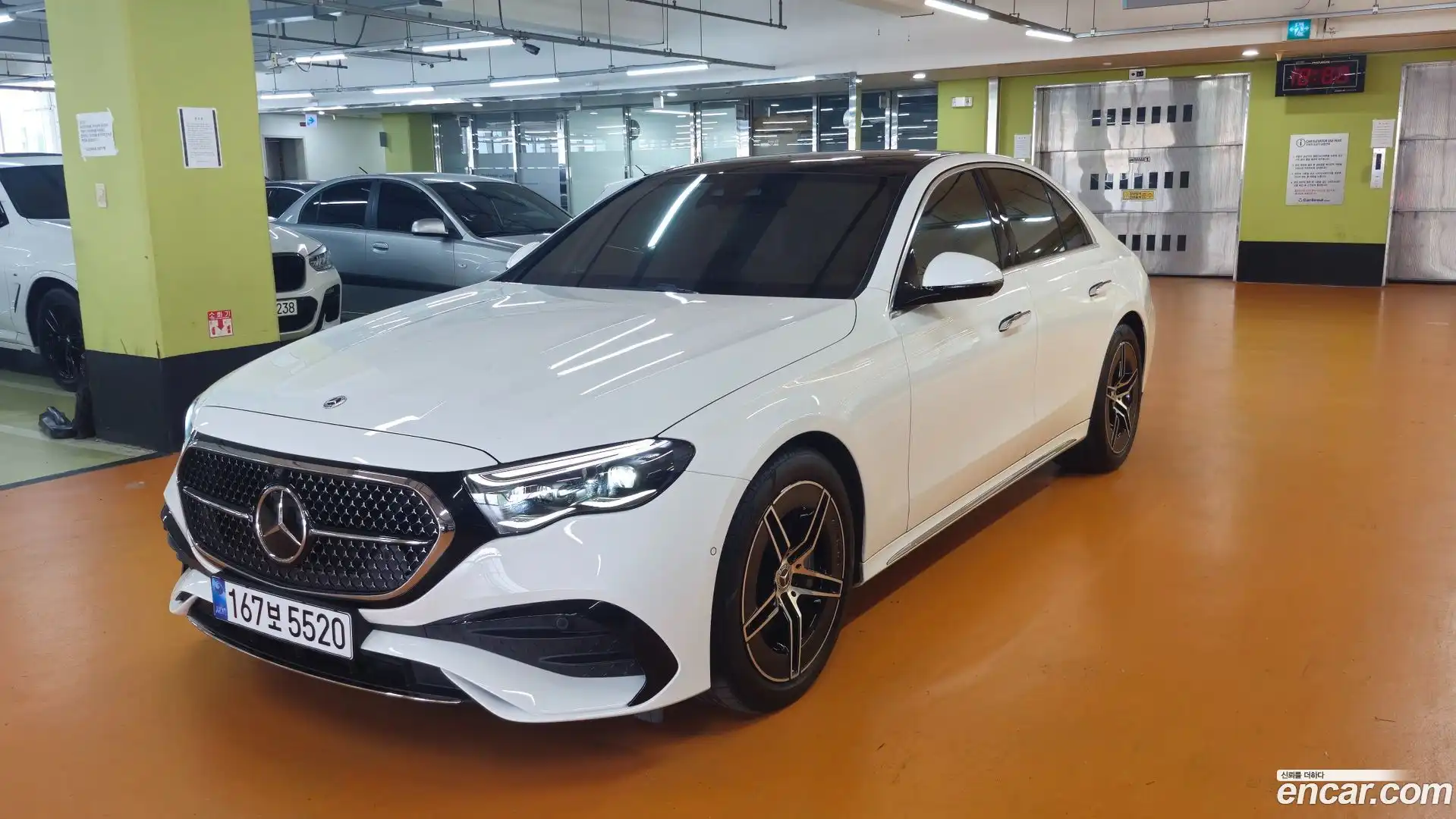 E-Class Mercedes-Benz 2025.3-OUTER-001
