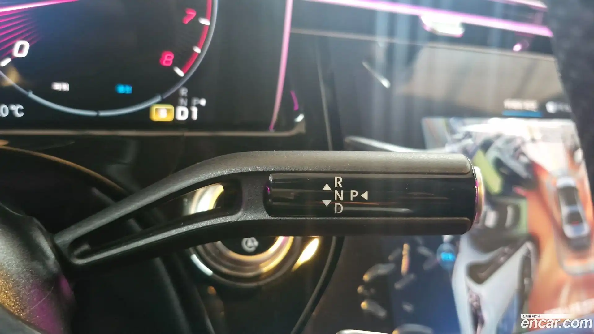E-Class Mercedes-Benz 2025.3-OPTION-018