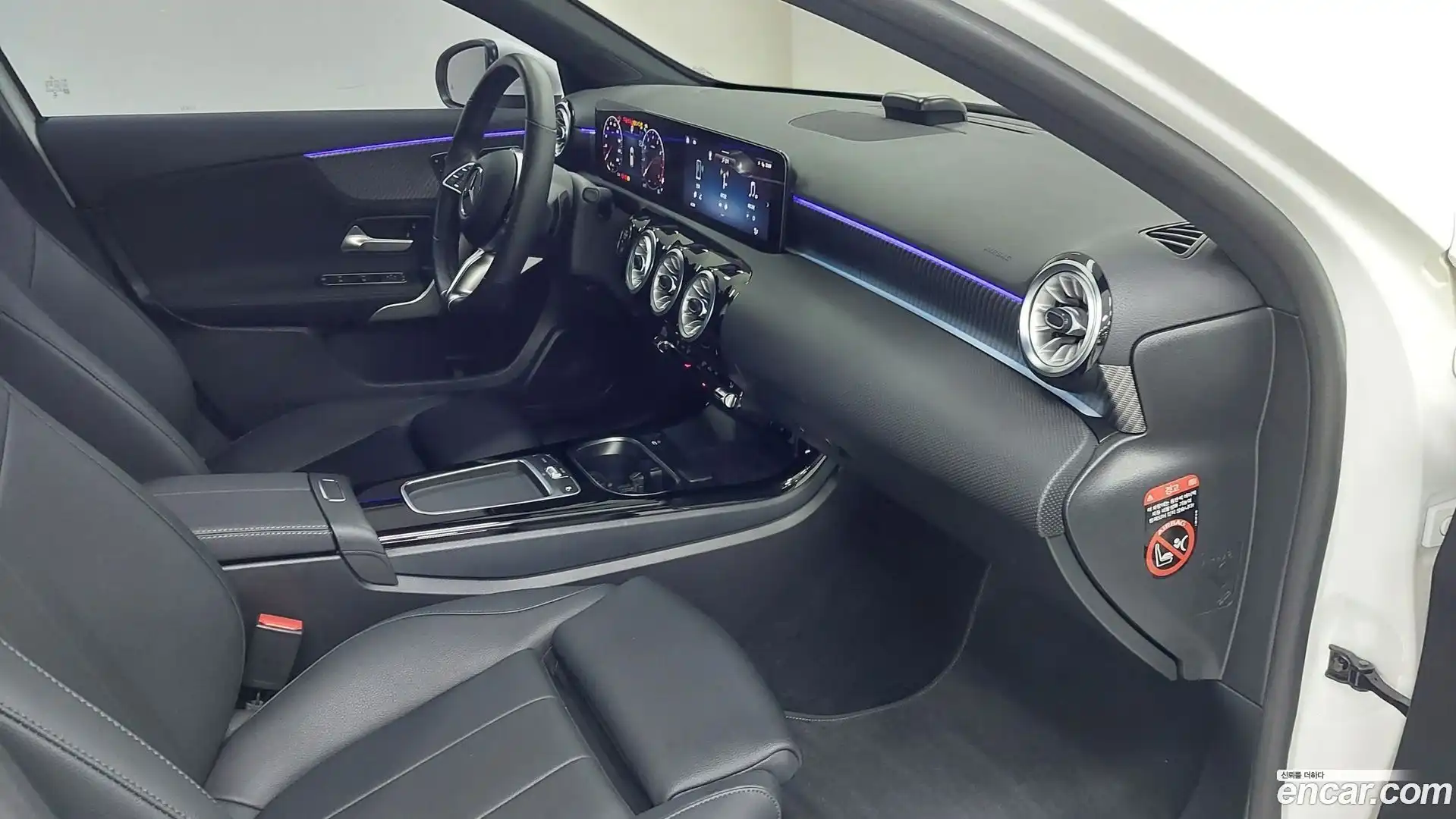 A-Class Mercedes-Benz 2024.3-OPTION-017