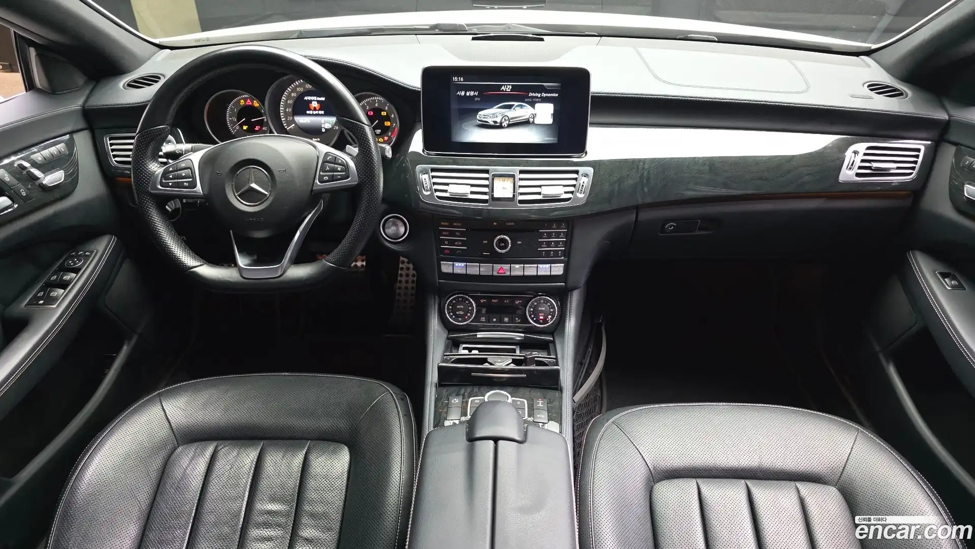 CLS-Class Mercedes-Benz 2017.2-INNER-007