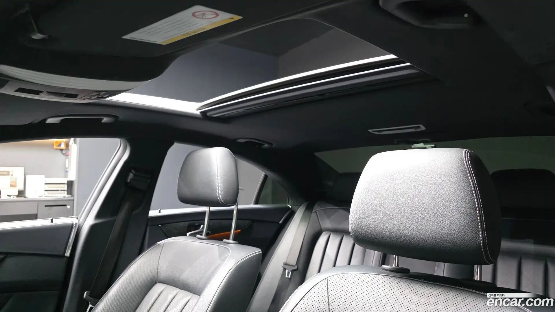 CLS-Class Mercedes-Benz 2017.2-OPTION-023