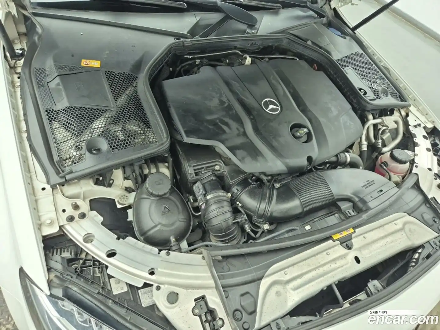 C-Class Mercedes-Benz 2015.7-OUTER-006