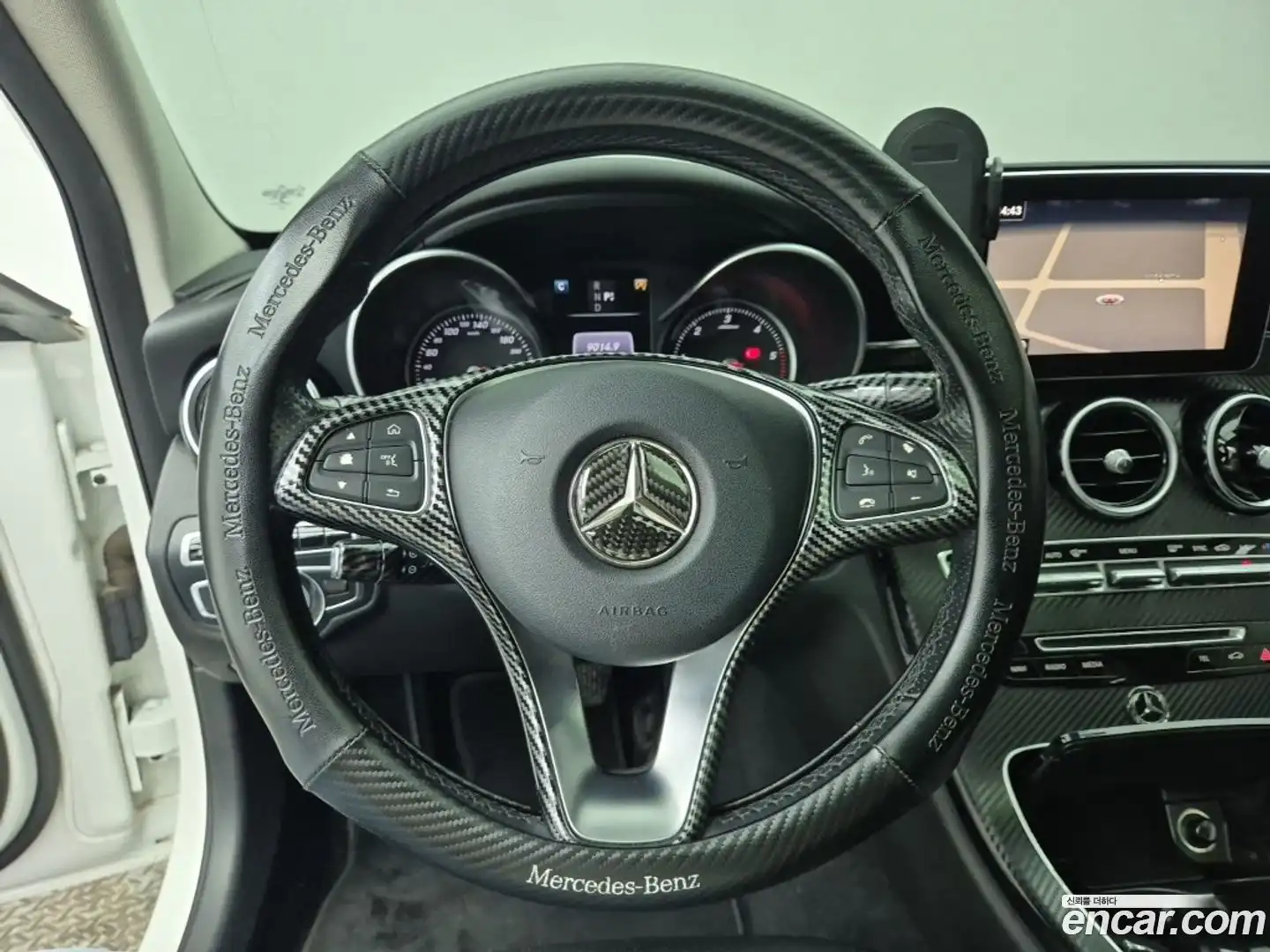 C-Class Mercedes-Benz 2015.7-INNER-009