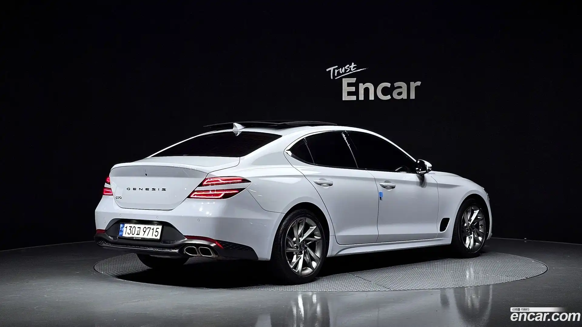 G70 Genesis 2022.8-OUTER-002