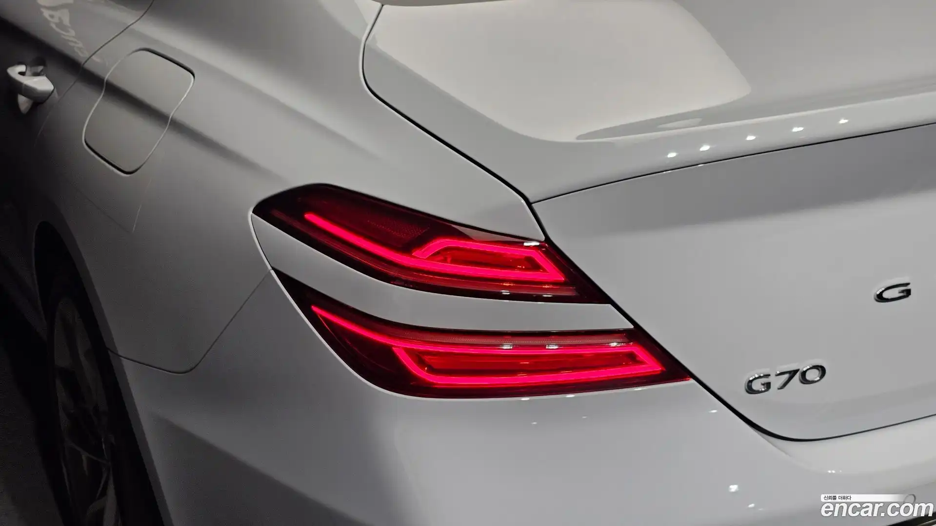 G70 Genesis 2022.8-OUTER-033
