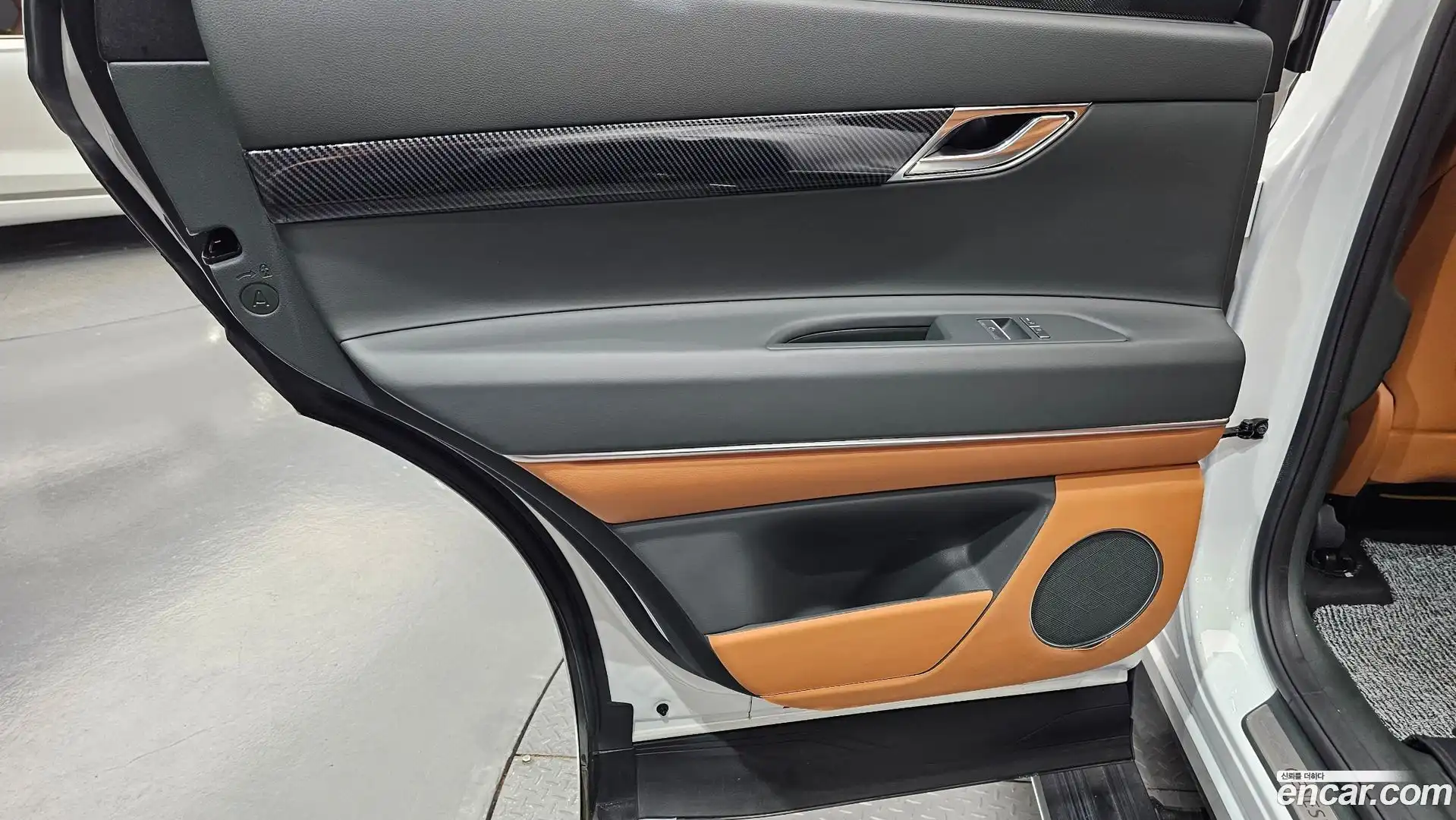 GV80 Genesis 2025.4-INNER-035