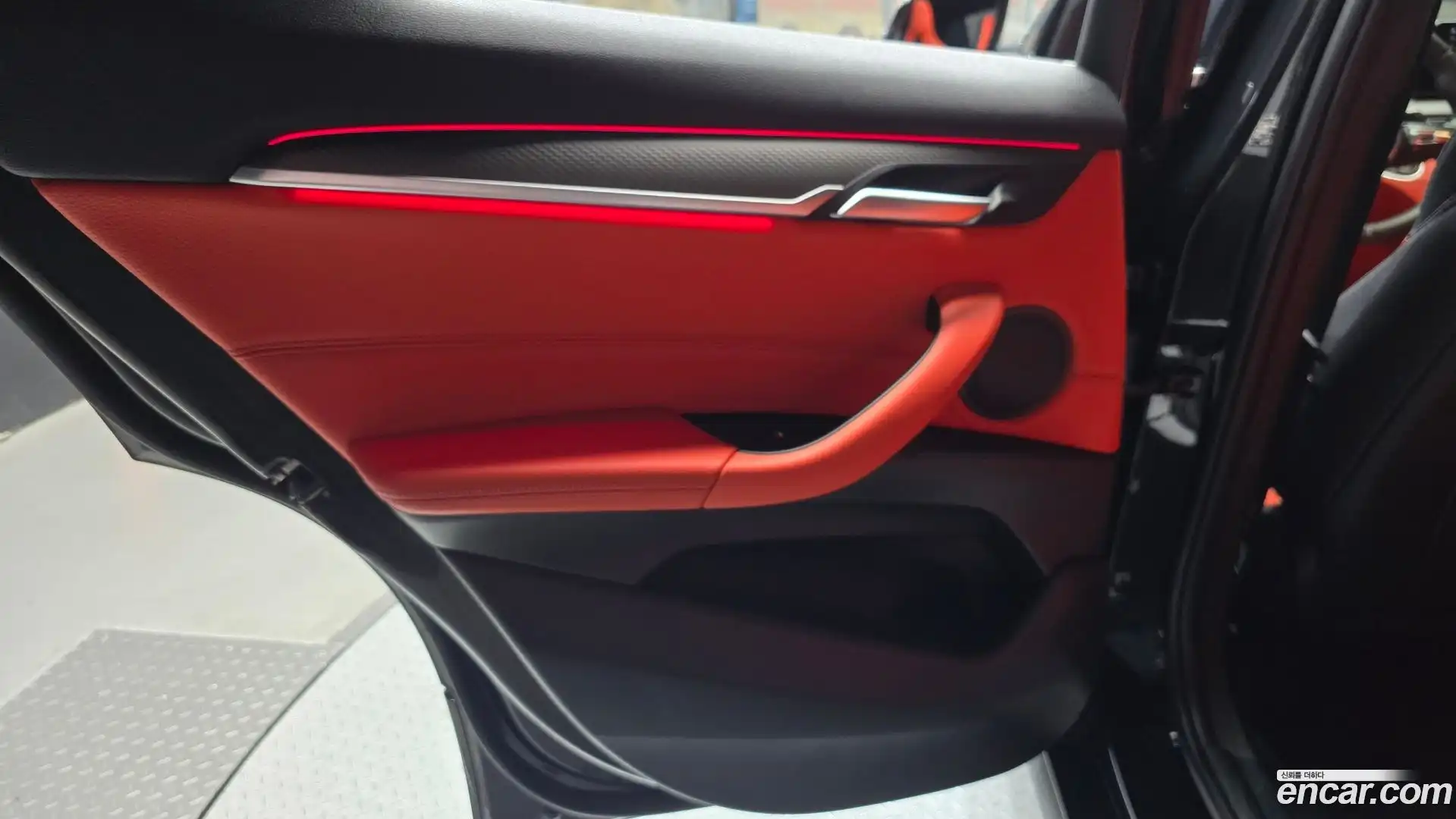 X2 (F39) BMW 2022.10-INNER-035