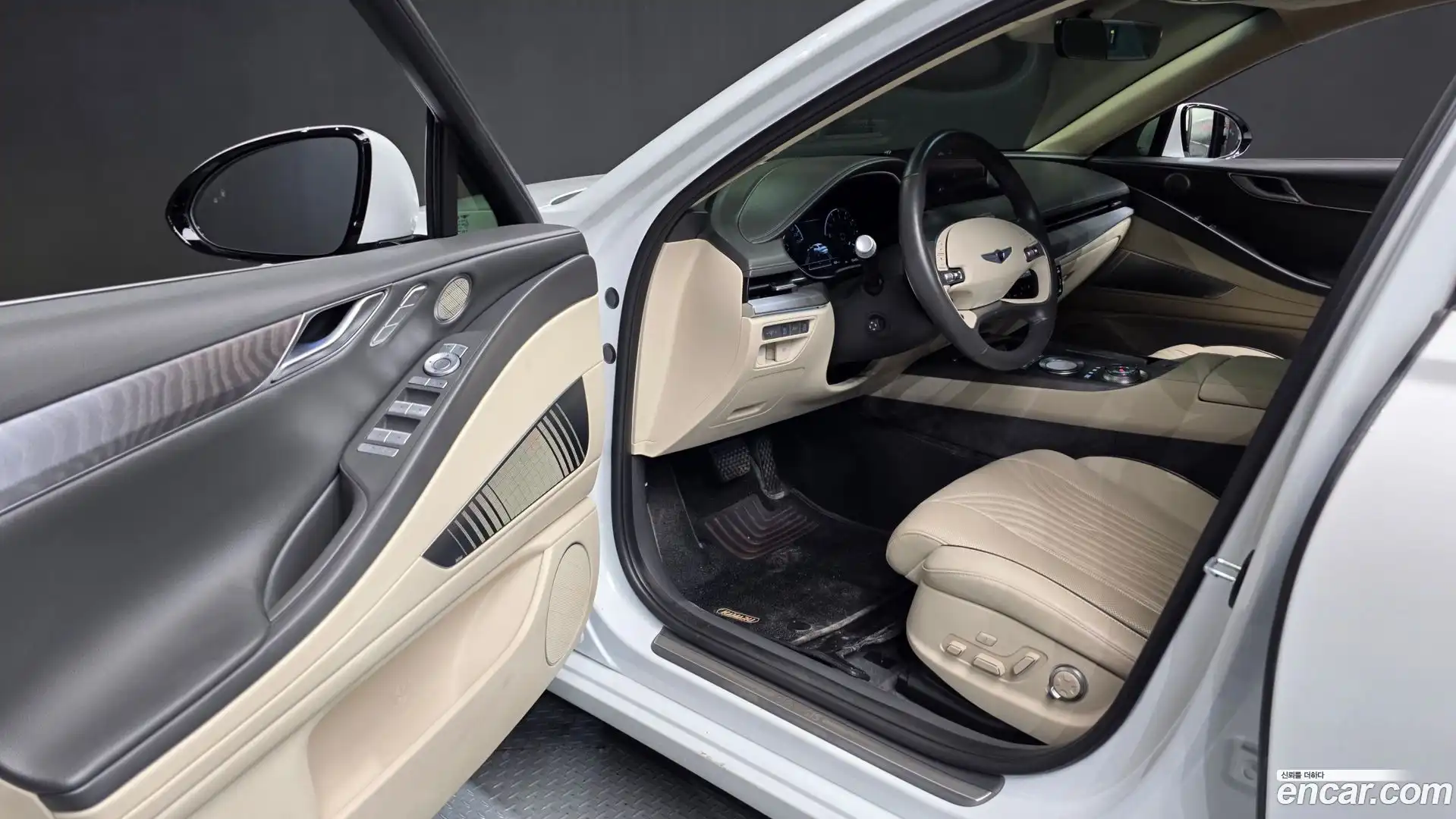 G80 Genesis 2021.3-INNER-010