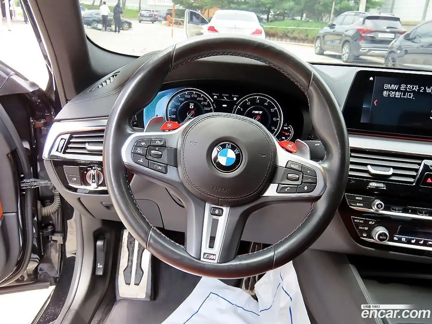 M5 BMW 2019.5-INNER-008