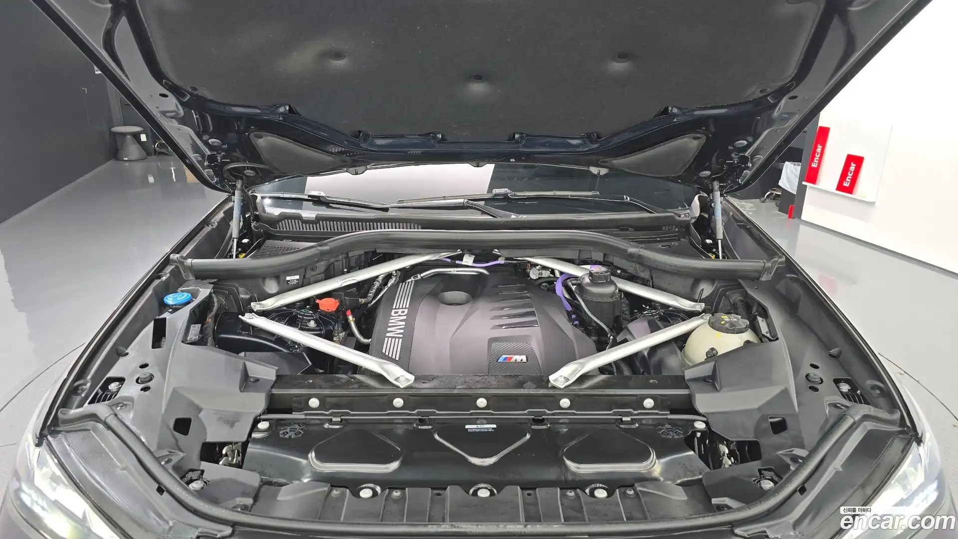 X6 BMW 2025.6-OUTER-006