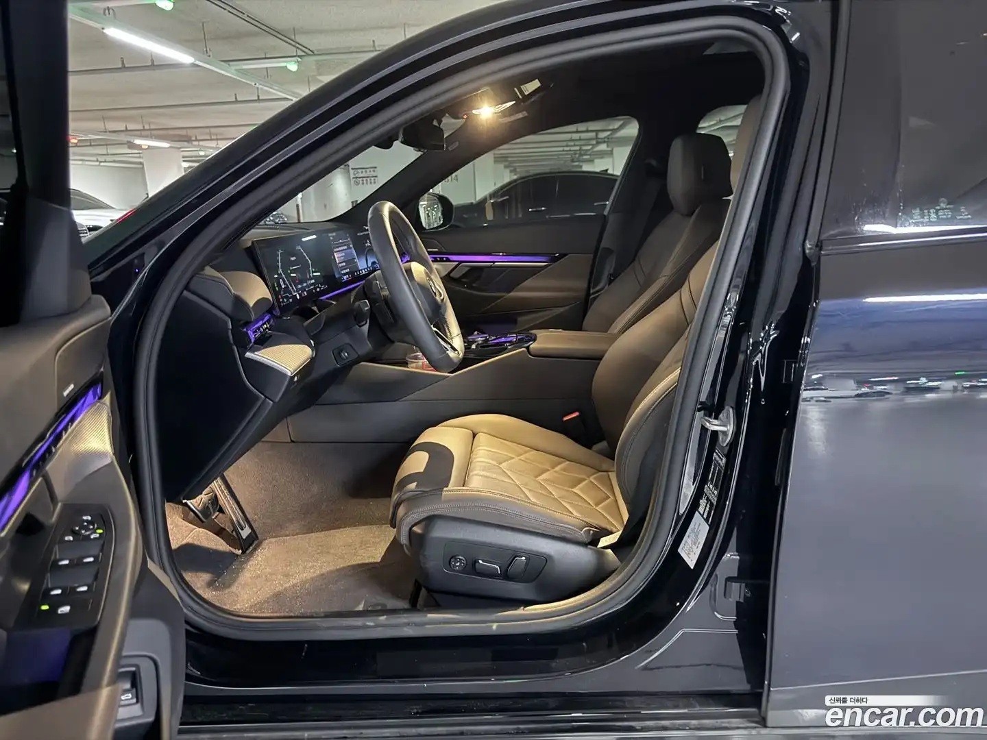 5-Series BMW 2025.2-INNER-007