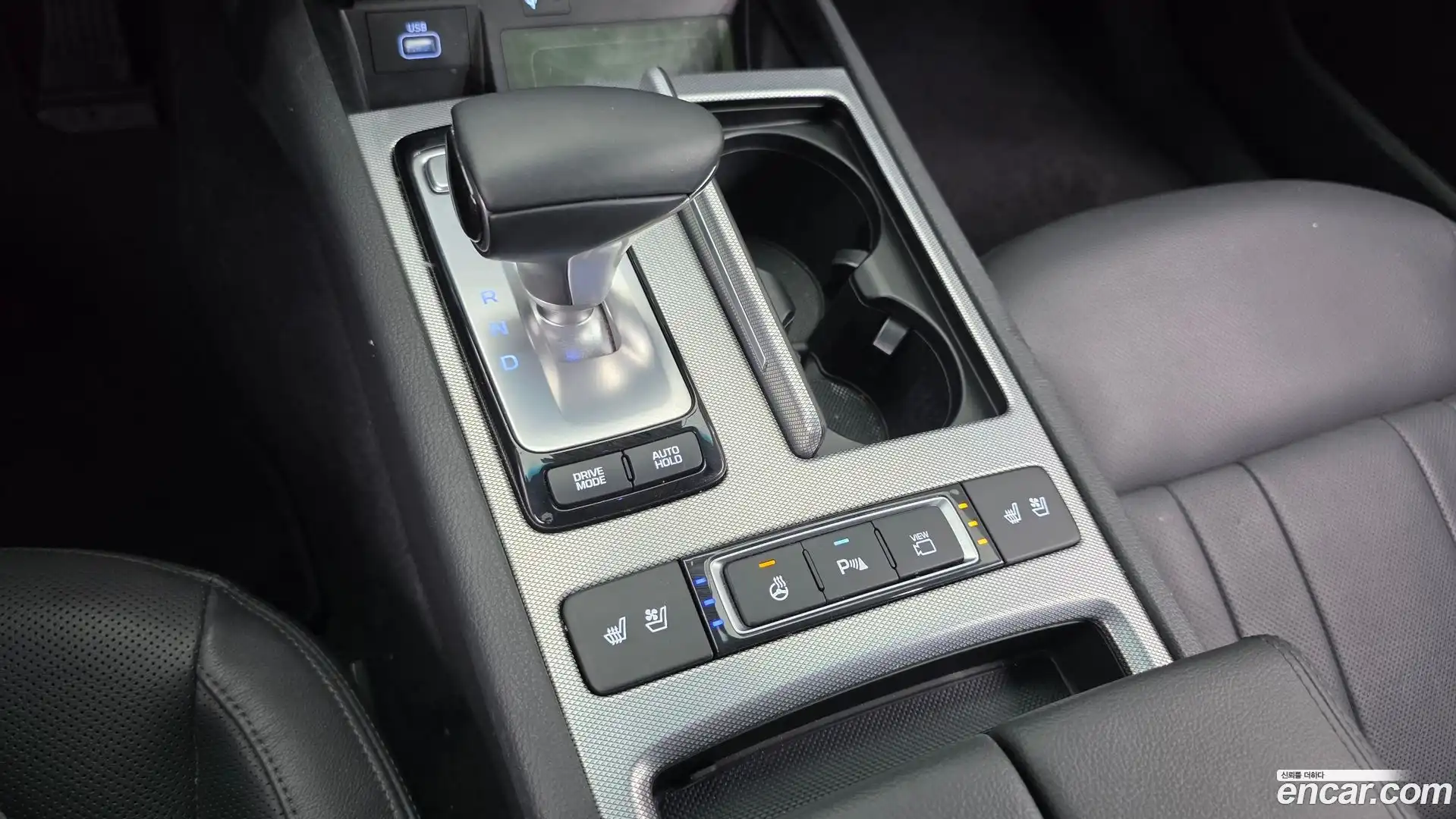 G80 Genesis 2019.6-INNER-009