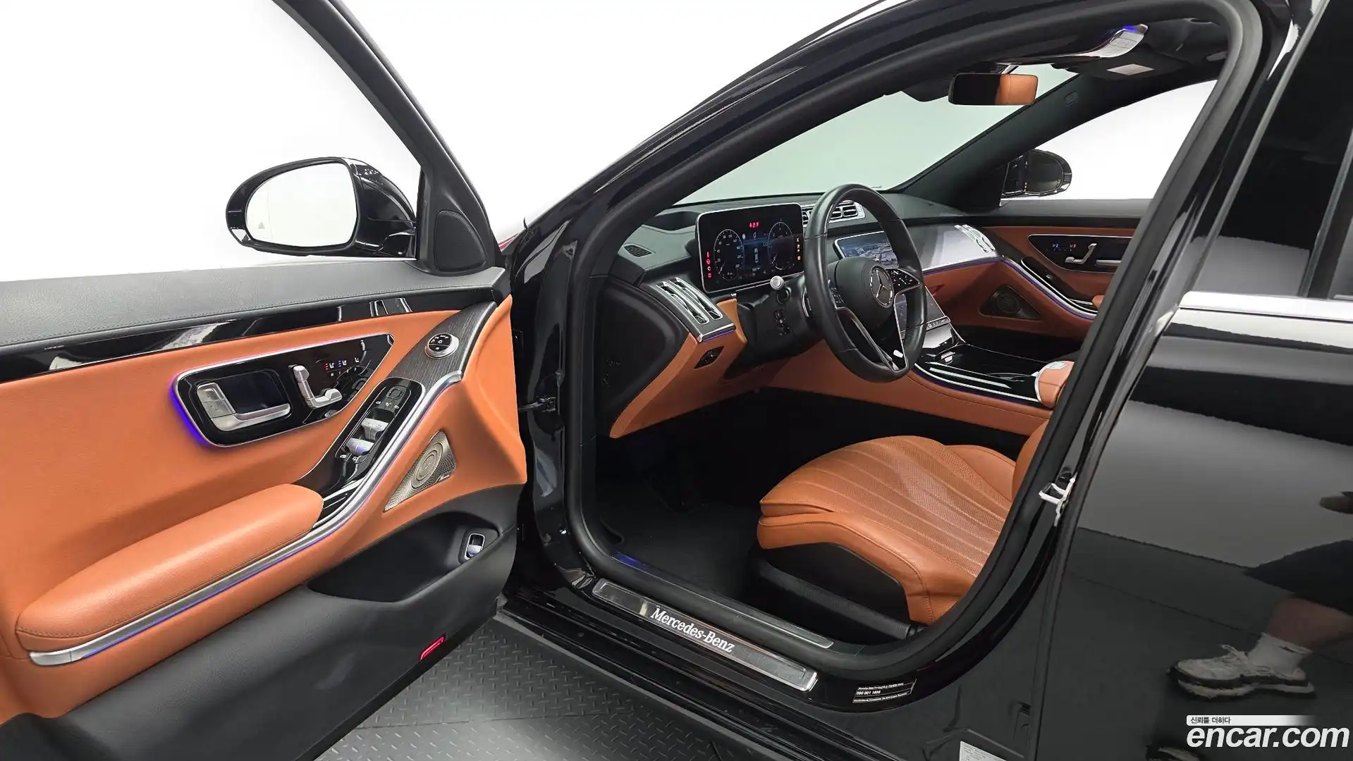 S-Class Mercedes-Benz 2022.1-INNER-010