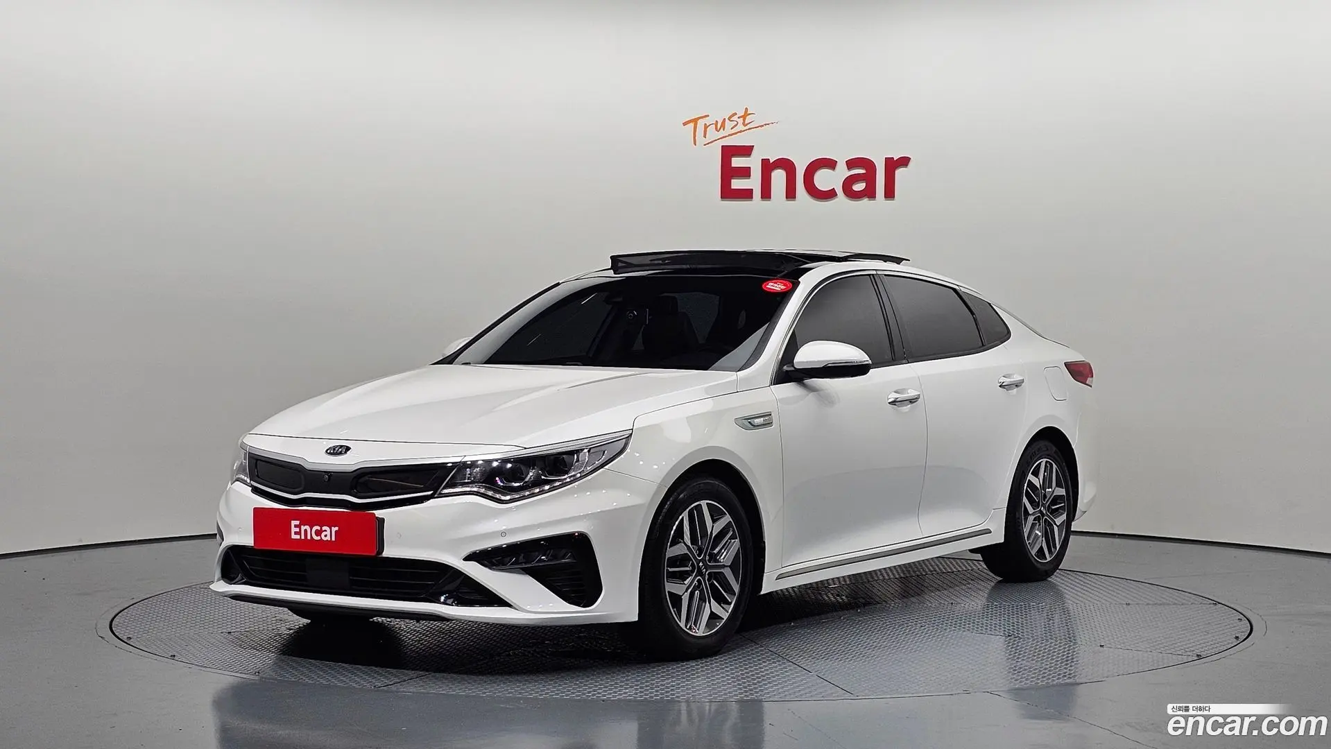 Main__Slider__Photo:K5 Kia 2019.5-0