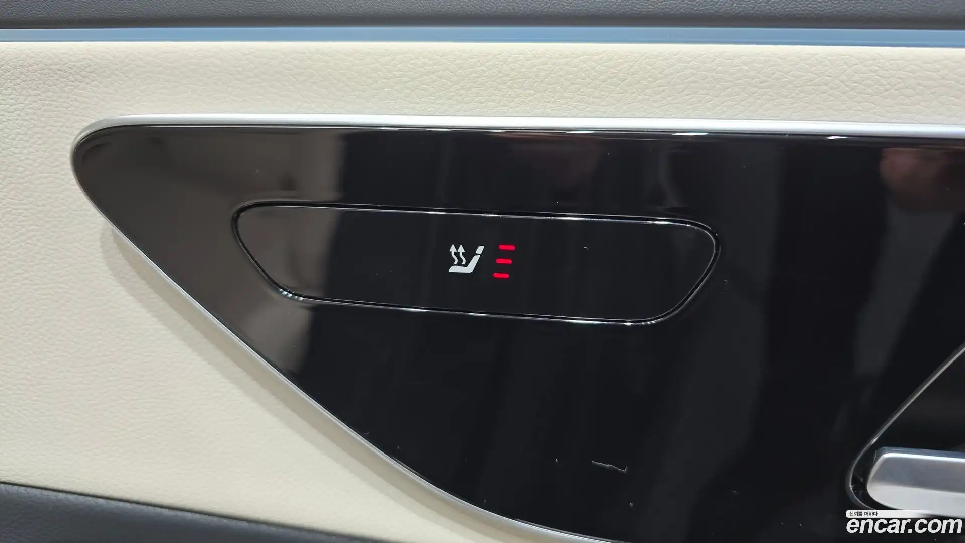 E-Class Mercedes-Benz 2025.2-OPTION-020
