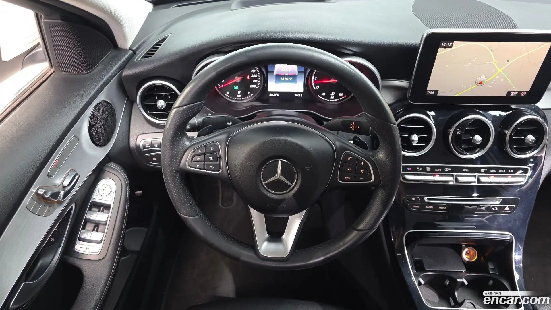 C-Class Mercedes-Benz 2017.0-OPTION-017