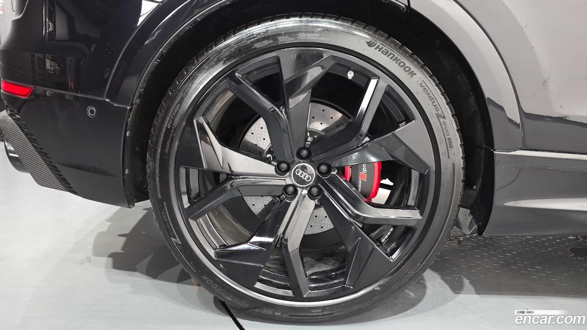 RSQ8 Audi 2021.5-OUTER-005