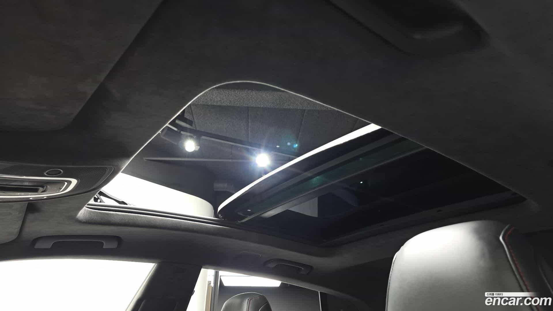 RSQ8 Audi 2021.5-OPTION-022