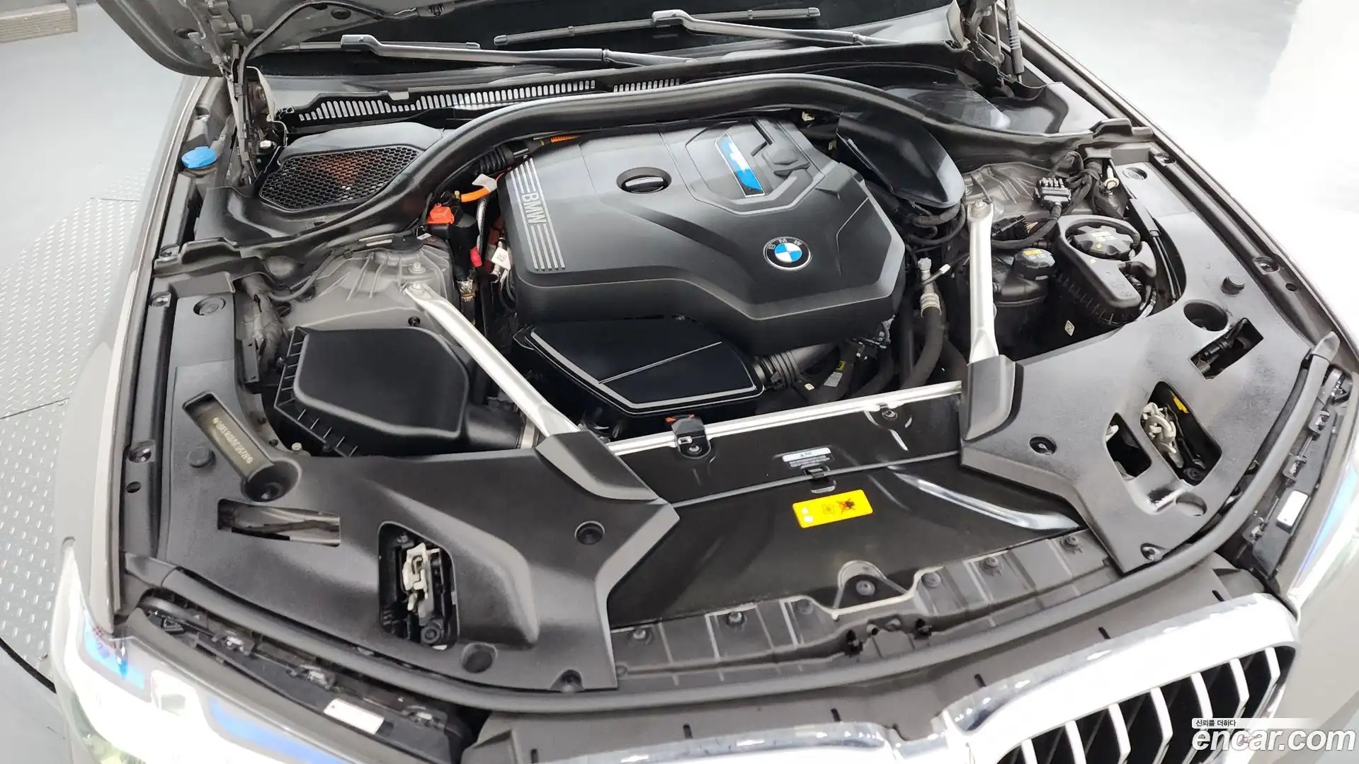 5-Series BMW 2022.1-OUTER-006